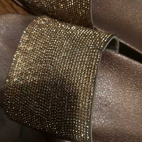 Slides - Picture 2 of 5